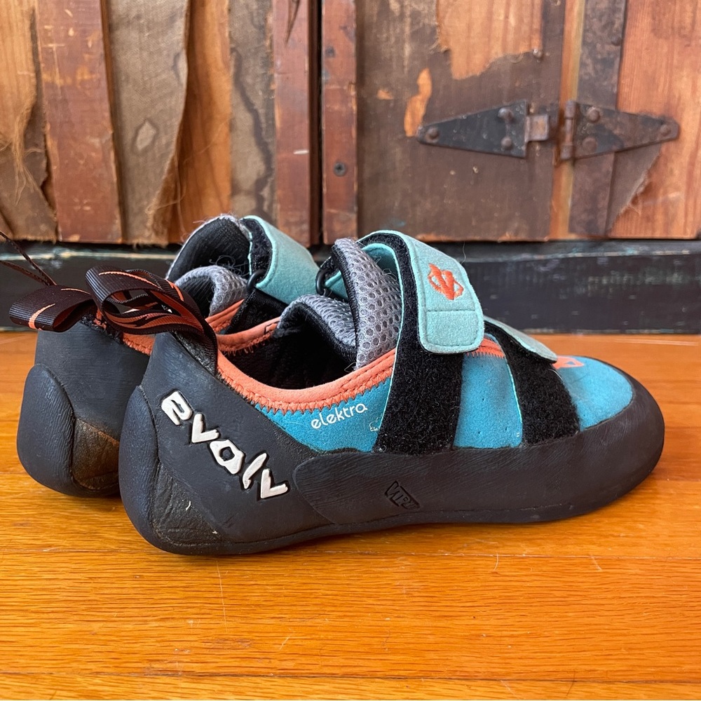 Evolv Elektra Rock Climbing Shoes